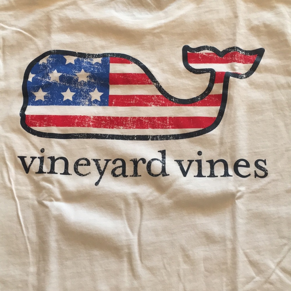 Vineyard vines short sleeve tee